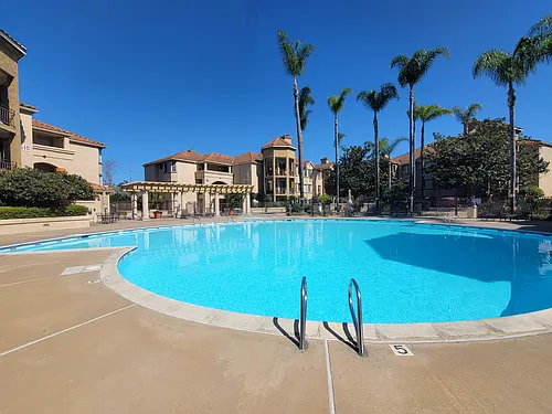 510 Camino De La Reina #336 Photo 1