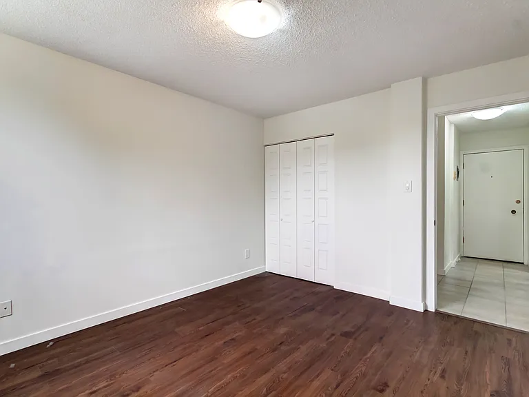 2015 11th Ave SW #204 — Photo 20
