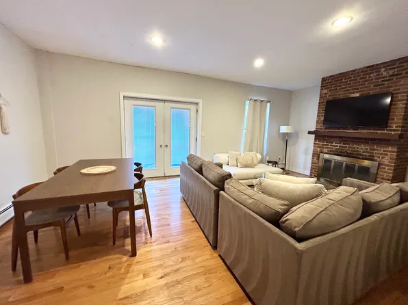 670 Massachusetts Ave APT 3, Boston, MA 02118