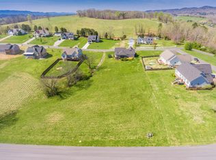 2127 Kings View Loop, Seymour, TN 37865