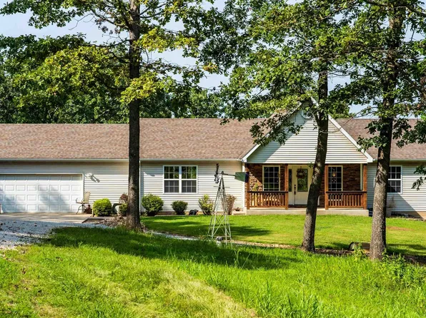 29432 Bobcat Dr, Warsaw, MO 65355