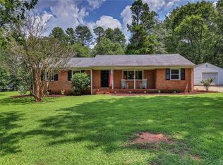 2418 Morningview Dr, Powhatan, VA 23139