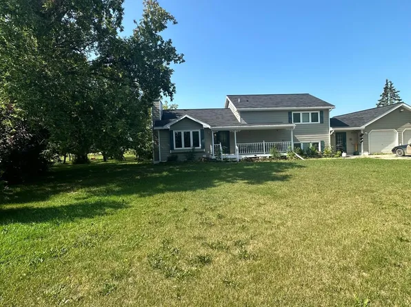22573 270th Ave, Badger, MN 56714