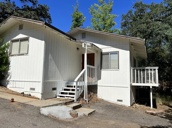 5201 Oak Springs Ct #B, Auburn, CA 95602