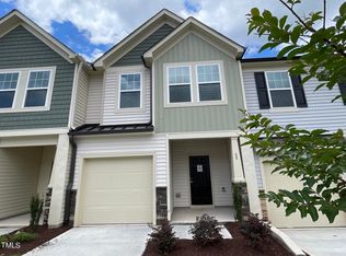 68 Clear Bead Ct, Clayton, NC 27527