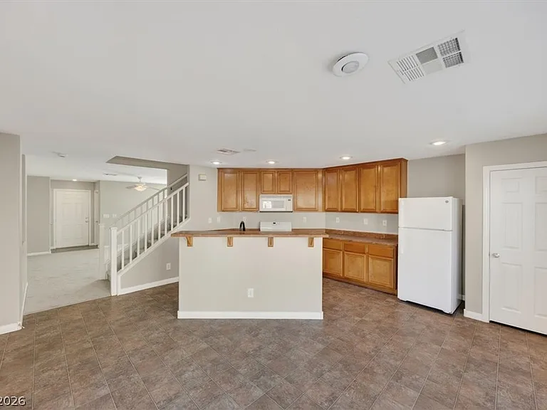 8380 Bismark Sapphire St #0 — Photo 10