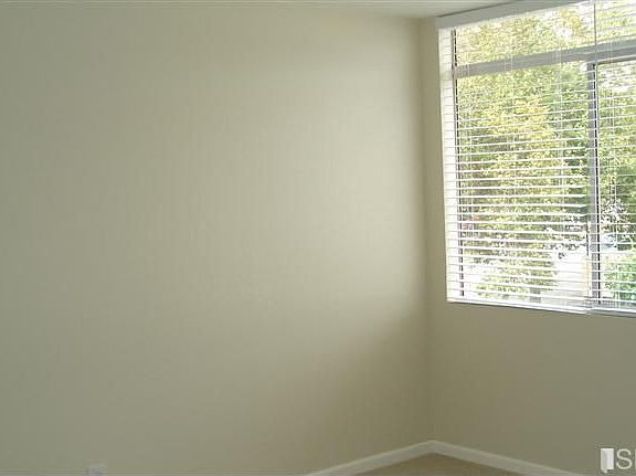 2nd image of 1545 Buchanan St APT 6