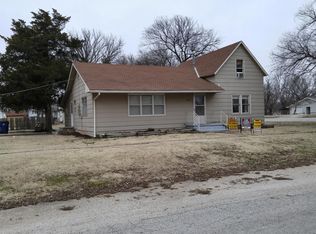 120 E Vine St, Argonia, KS 67004