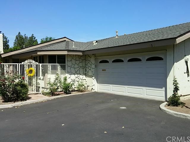 1st image of 2132 E Wellington Ave