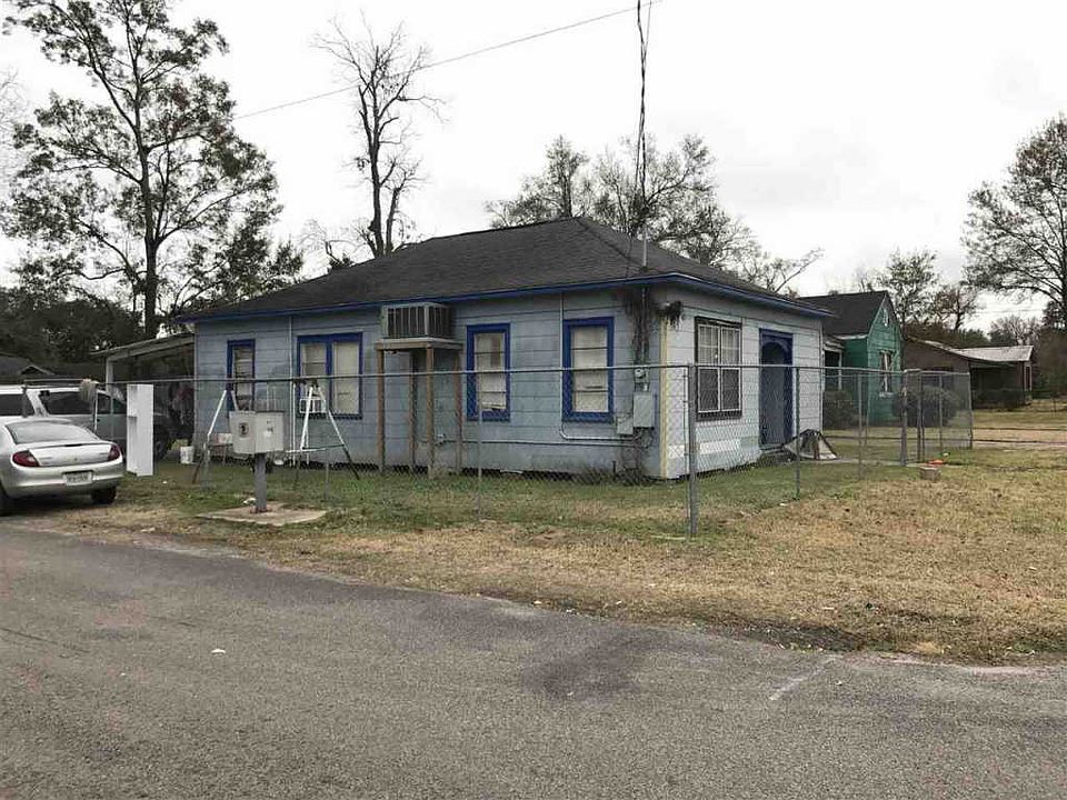 1st image of 1312 10th St