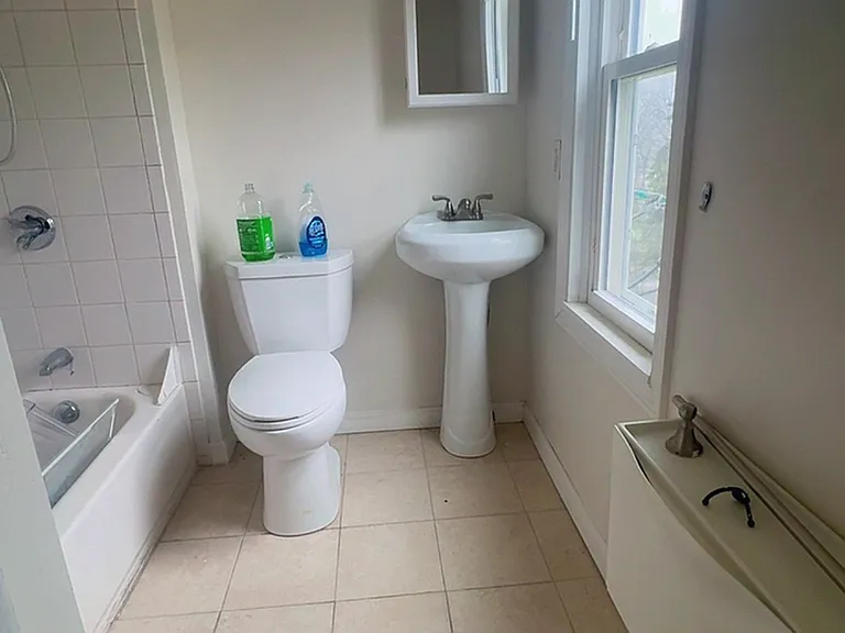 37 Adams St #2 — Photo 2