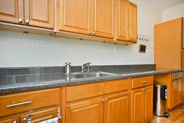 Rented by Owner | media 8