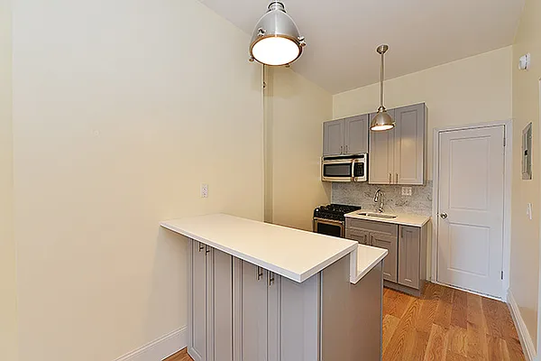 Rented by Weinstein Realty Group | media 9