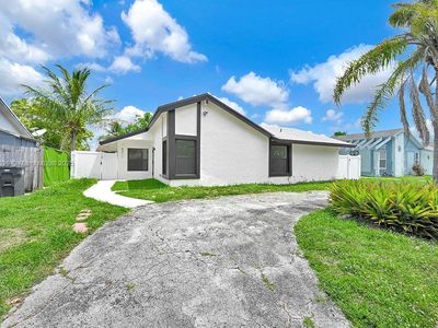 8211 SW 4th Pl, North Lauderdale, FL, 33068
