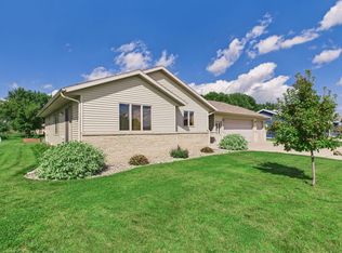 111 9th St SE, Freeport, MN 56331
