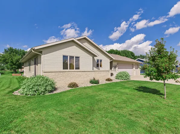 111 9th St SE, Freeport, MN 56331