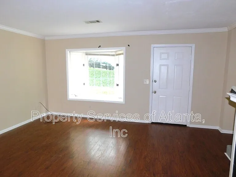 192 High Creek Dr — Photo 4