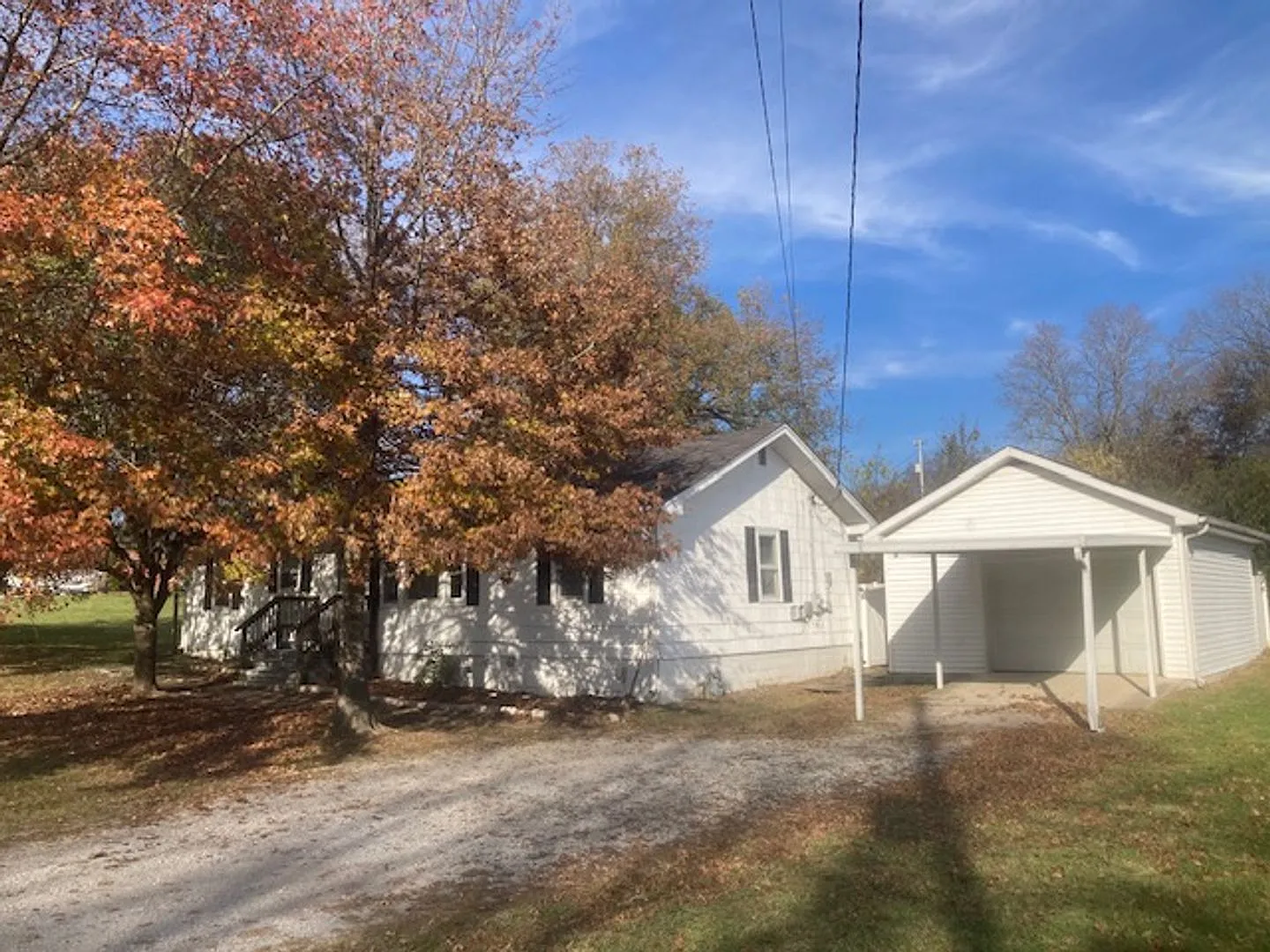 Woodbury-4BR/2BA, Fenced yard, garage — Photo 2