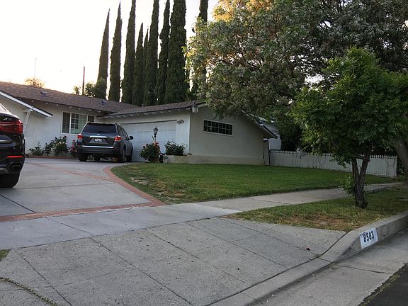 2nd image of 8583 Remmet Ave