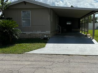 5300 Croton St, Zephyrhills, FL 33541