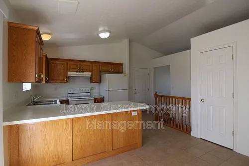 1632 Wildwood Ln Photo 1 1632 Wildwood Ln Photo 1