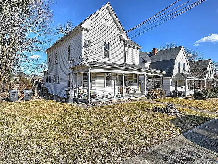 1125 Windsor Ave #1 — Photo 12