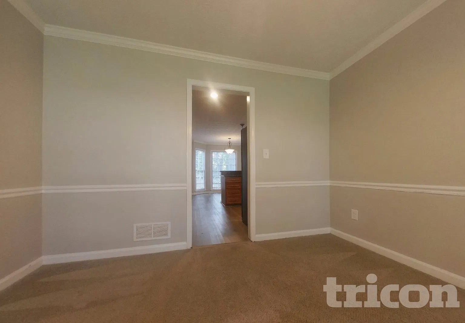 1496 Oak Springs Drive Marietta GA — Photo 4