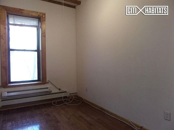 3rd image of 2312 1st Ave APT 2