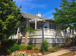 710 River Rock Rd, Ashland, OR 97520