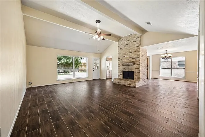 6826 River Mill Dr — Photo 2