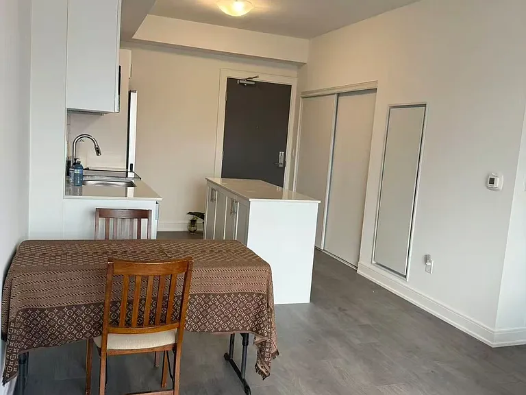 705 Davis Dr #611 — Photo 5