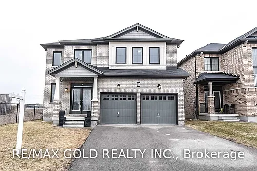 206 Crafter Cres Photo 1