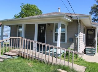 306 W 1st St, Atlantic, IA 50022