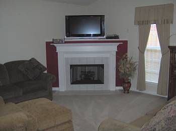 3rd image of 2446 Mooneyham Ln