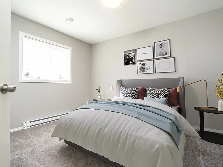 10 Foxdale Way — Photo 31