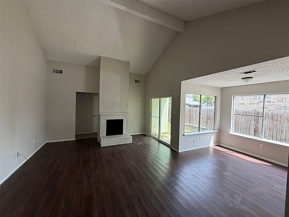2nd image of 3018 Rockrill Dr