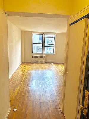 1st image of 460 E 21st St APT 3F