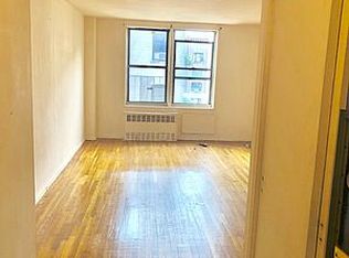 460 E 21st St APT 3F, Brooklyn, NY 11226