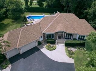 9850 Delphinium Ln, Chaska, MN 55318