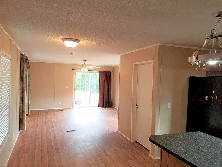 1 Duke Dr — Photo 12
