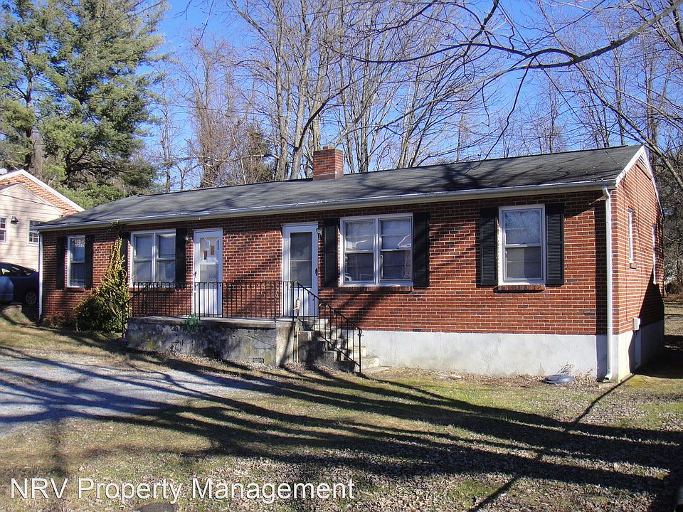 1st image of 1010 Montgomery St