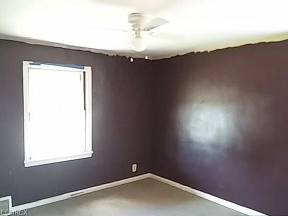 4th image of 13404 Highlandview Ave
