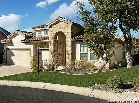 2nd image of 51 Avalon Park