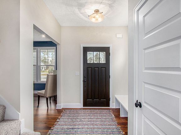 3rd image of 9615 Tobermory Dr #11