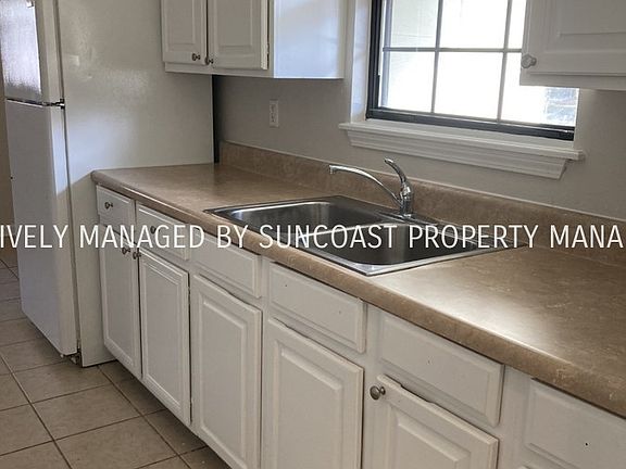 5th image of 7027 Queen Of Hearts Ct