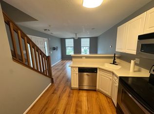 8254 Deering Oaks Dr, Blacklick, OH 43004