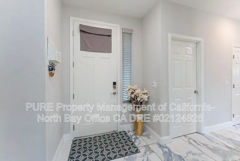 1407 Brothers Ln — Photo 3