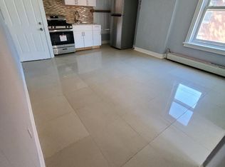 439 Martin Luther King Jr Blvd #3, Trenton, NJ 08618