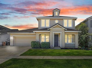10221 Blossom Ridge Dr, Elk Grove, CA 95757