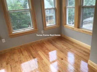 152 Winchester St APT 2E, Brookline, MA 02446